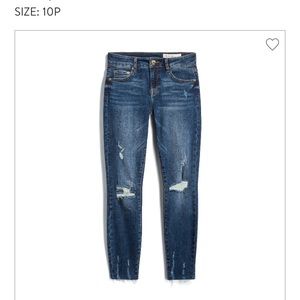 Distressed skinny jean